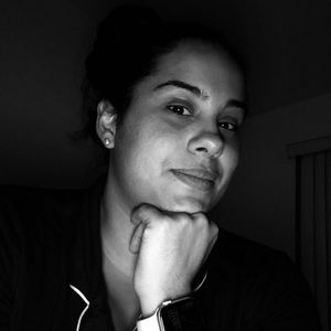 Meet your Posher, Elizabeth